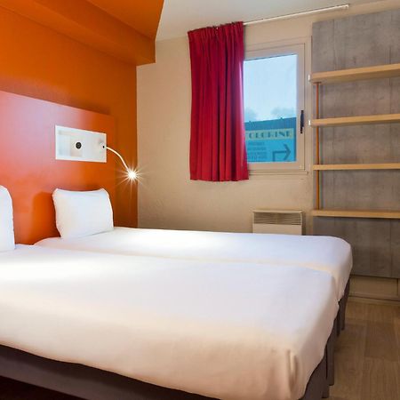 Ibis Budget Bourgoin Jallieu Centre Екстериор снимка