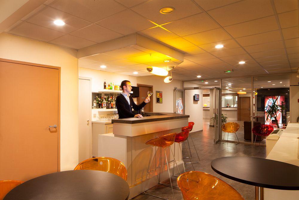 Ibis Budget Bourgoin Jallieu Centre Екстериор снимка