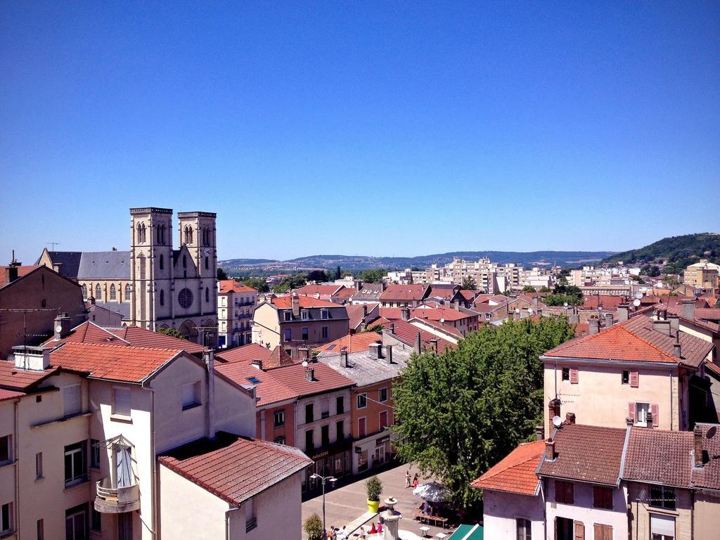Ibis Budget Bourgoin Jallieu Centre Екстериор снимка